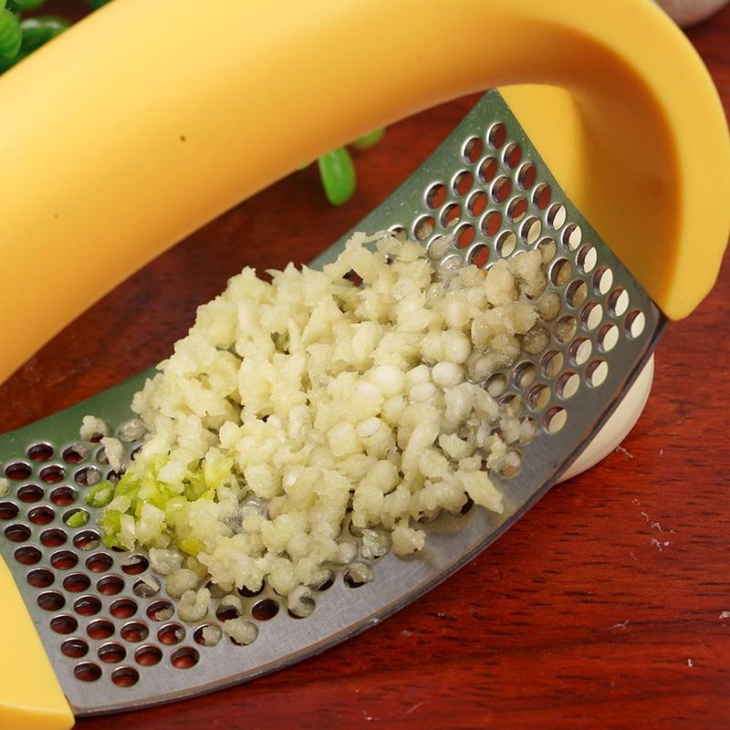 Stainless Steel Garlic Masher – Easy Manual Garlic Press